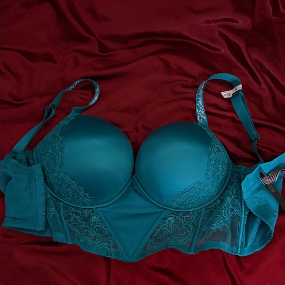 Bra very sexy push up Victoria’s Secret bombshell bra size 38 DD